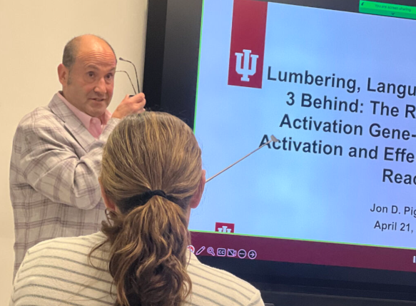 Dr. Piganelli giving a scientific talk